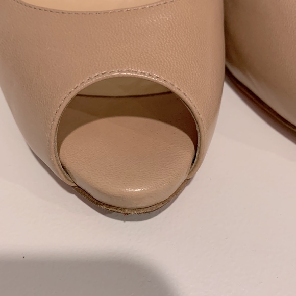 Christian Louboutin nude heels - Picture 4 of 15